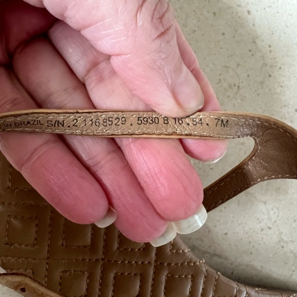 Tory Burch Marion quilted Sandals - Picture 5 of 10